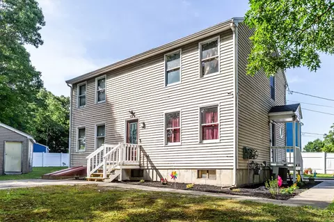 71 Dwinell Rd, Taunton, MA 02780
