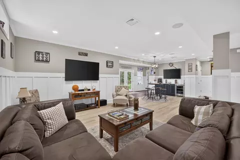11 Saddleback, Plymouth, MA 02360