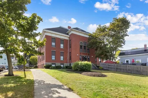 181 North St #213, Salem, MA 01970
