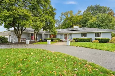 83 Braemoor Rd, Brockton, MA 02301