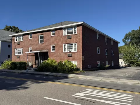 83 Pleasant, Marlborough, MA 01752