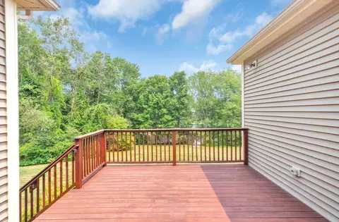 Exterior - 11 Miscoe Rd, Mendon, MA 01756 photo 5 of 7