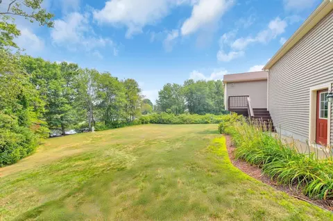 Exterior - 11 Miscoe Rd, Mendon, MA 01756 photo 6 of 7