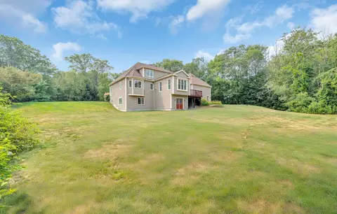 Exterior - 11 Miscoe Rd, Mendon, MA 01756 photo 7 of 7