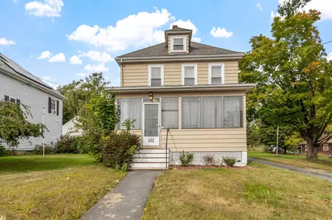 422 Groveland St, Haverhill, MA 01835