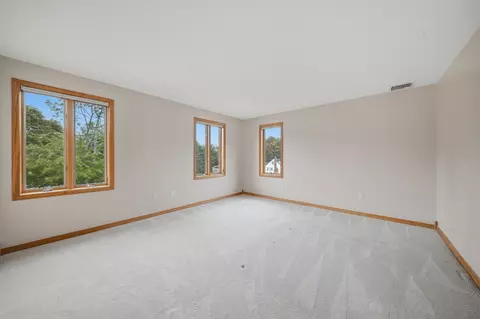 Bedroom - 9 Myopia Rd, Stoneham, MA 02180 photo 3 of 3