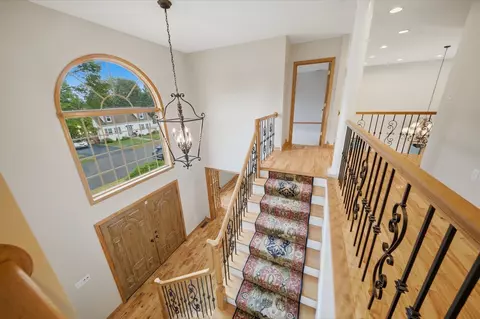 Entry Way - 9 Myopia Rd, Stoneham, MA 02180 photo 4 of 6