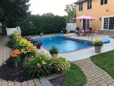 Exterior - 9 Myopia Rd, Stoneham, MA 02180 photo 5 of 11