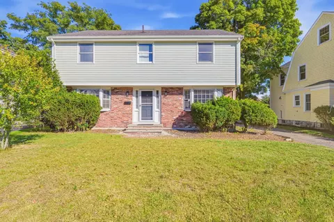 31 Ellison Park, Waltham, MA 02452