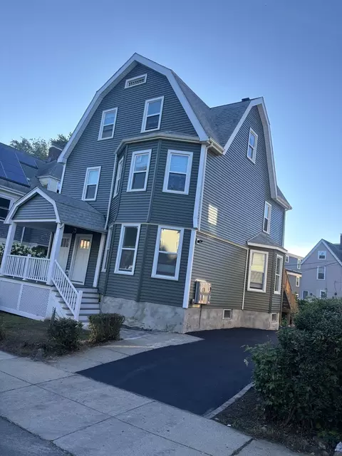 20 Rill, Dorchester, MA 02125