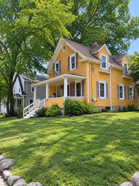 239 Park St, Attleboro, MA 02703