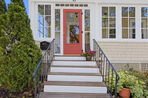 Exterior - 43 Ruby Ave, Marblehead, MA 01945 photo 4 of 15