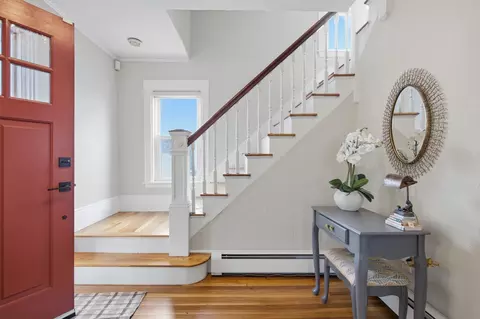 Entry Way - 43 Ruby Ave, Marblehead, MA 01945 photo 1 of 4