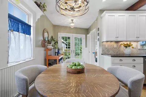 Dining - 43 Ruby Ave, Marblehead, MA 01945 photo 2 of 2