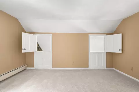 Bedroom - 1 Nottingham Dr, Raynham, MA 02767 photo 3 of 10