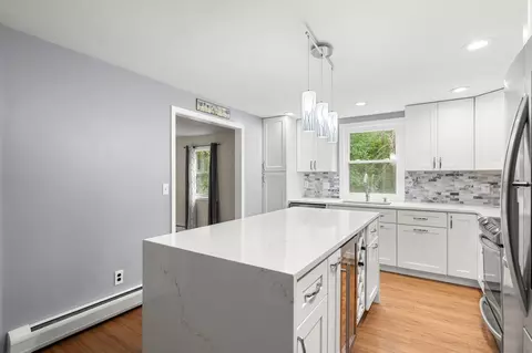 Kitchen - 1 Nottingham Dr, Raynham, MA 02767 photo 2 of 4