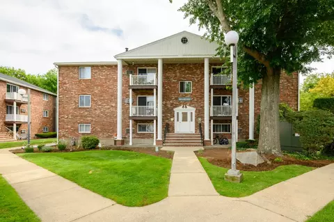 1801 Ocean St #B-21, Marshfield, MA 02050