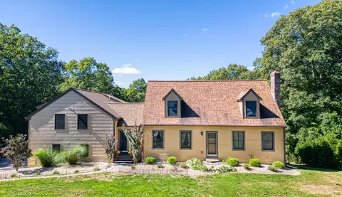 121 Wallum Lake Rd, Douglas, MA 01516
