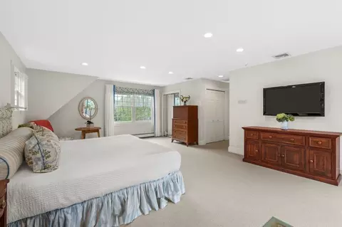 Bedroom - 3 King Philip Path, Hingham, MA 02043 photo 2 of 7