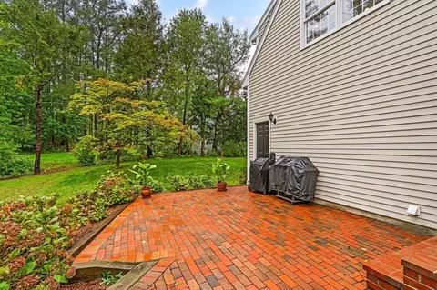Exterior - 3 King Philip Path, Hingham, MA 02043 photo 6 of 7