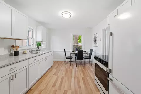 Kitchen - 73 Jasper St, Springfield, MA 01109 photo 2 of 4