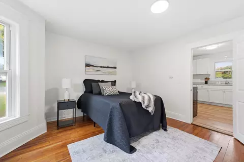 Bedroom - 73 Jasper St, Springfield, MA 01109 photo 2 of 10