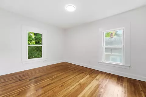 Bedroom - 73 Jasper St, Springfield, MA 01109 photo 5 of 10