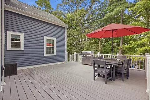 Exterior - 38 Fairmount Rd, Reading, MA 01867 photo 8 of 9