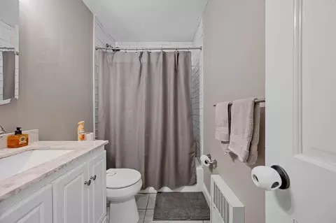 Bath - 17 Vinal St, Hudson, MA 01749 photo 1 of 5