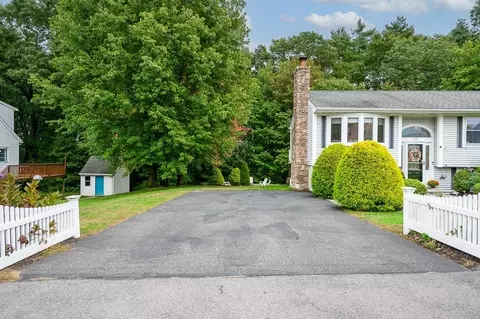 Exterior - 17 Vinal St, Hudson, MA 01749 photo 3 of 14