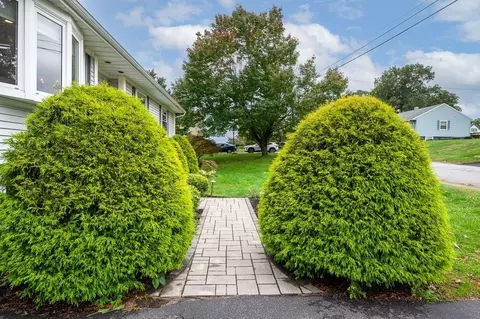 Exterior - 17 Vinal St, Hudson, MA 01749 photo 4 of 14