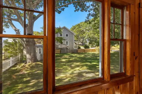 Exterior - 30 Monroe St, Buzzards Bay, MA 02532 photo 2 of 10