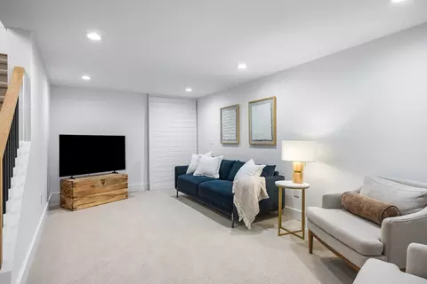 Living - 192 Westboro Rd, Upton, MA 01568 photo 1 of 1