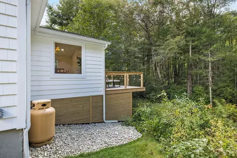 Exterior - 192 Westboro Rd, Upton, MA 01568 photo 4 of 5