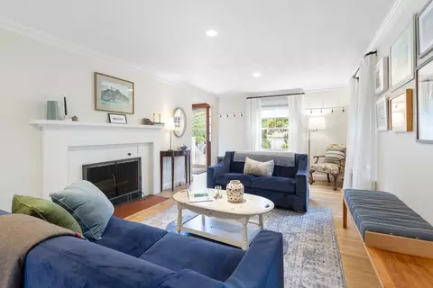 Living - 15 Eustis St, Arlington, MA 02476 photo 3 of 5