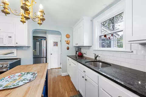 Kitchen - 15 Eustis St, Arlington, MA 02476 photo 5 of 5