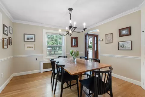 Dining - 15 Eustis St, Arlington, MA 02476 photo 3 of 4