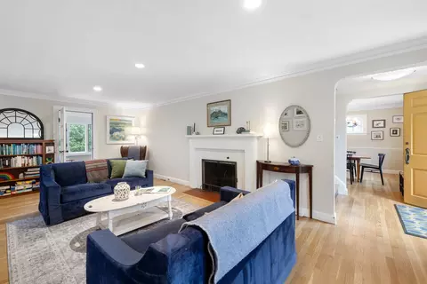 Living - 15 Eustis St, Arlington, MA 02476 photo 1 of 5