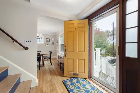 Entry Way - 15 Eustis St, Arlington, MA 02476 photo 1 of 4