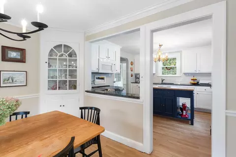 Dining - 15 Eustis St, Arlington, MA 02476 photo 4 of 4
