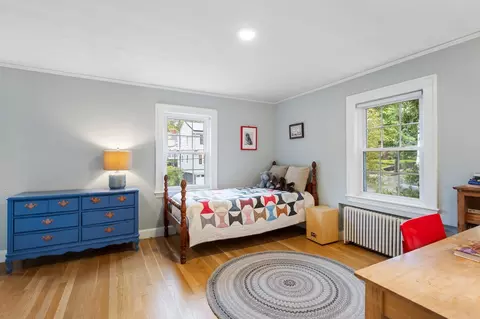Bedroom - 15 Eustis St, Arlington, MA 02476 photo 4 of 6