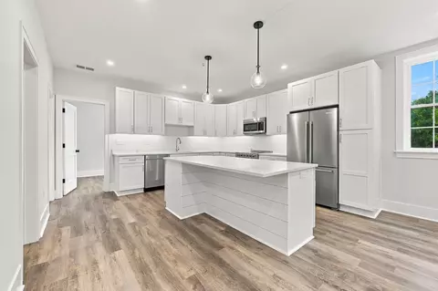 1 Liberty St #J, Merrimac, MA 01860