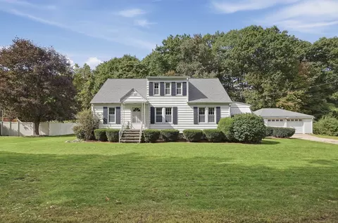 416 Rochdale St, Auburn, MA 01501