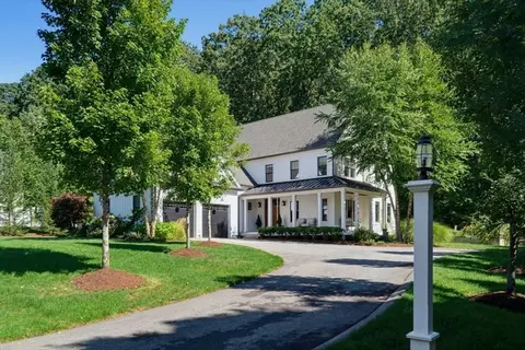 322 Maynard Rd, Sudbury, MA 01776
