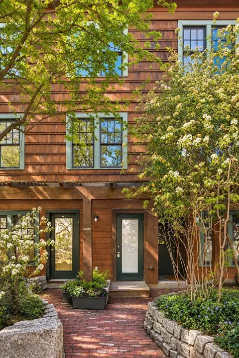411 Norfolk St #2.A, Somerville, MA 02143