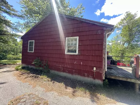 Exterior - 23 North St, Upton, MA 01568 photo 5 of 6