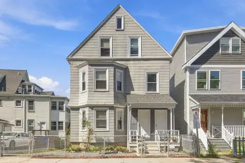 6 Marmion St # -8, Jamaica Plain, MA 02130