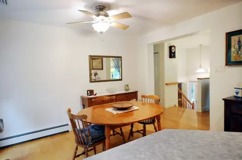 Dining - 868 Main St, Wareham, MA 02576 photo 2 of 2