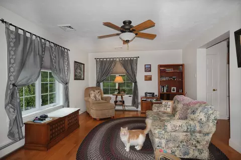 Living - 868 Main St, Wareham, MA 02576 photo 2 of 2
