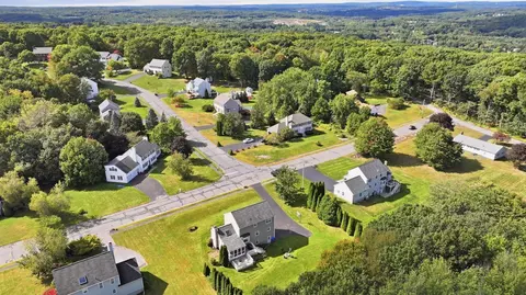View/Area - 16 Cedar Hill Rd, Sutton, MA 01590 photo 5 of 5